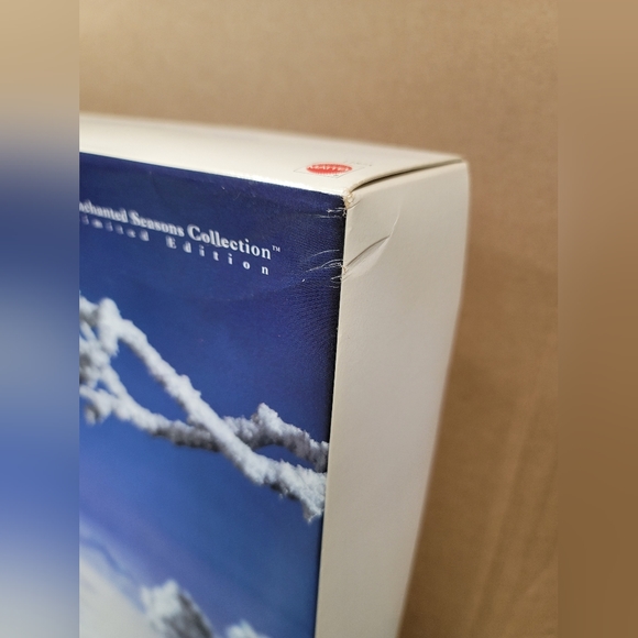 1994 Snow Princess Barbie Enchanted Seasons Collection #11875 - Picture 10 of 11